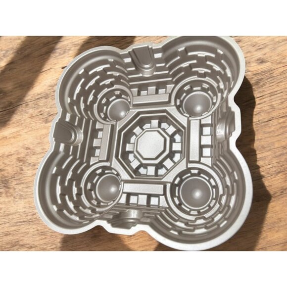 Castle Cake, Jello Mold Sand Castle Nordic ware? Cake Pan - Picture 5 of 5